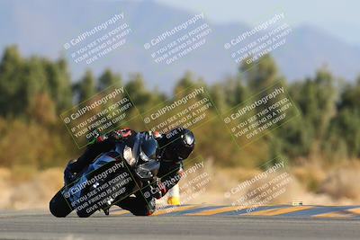 media/Jan-14-2024-SoCal Trackdays (Sun) [[2e55ec21a6]]/Turn 7 (140pm)/